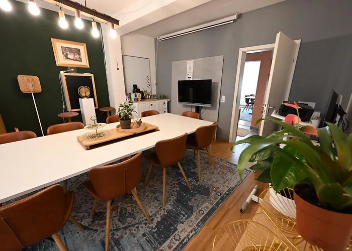 Atelier Leonhardszimmer - Tolle Location In Stuttgarter Innenstadt *