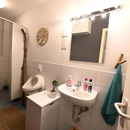 Atelier Leonhardszimmer - Tolle Location In Stuttgarter Innenstadt *